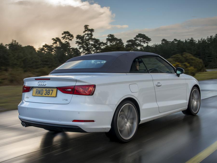  Audi A3 Cabriolet 1.8 TFSI (8V) 2014 года  (UK) (фото 17 из 18)